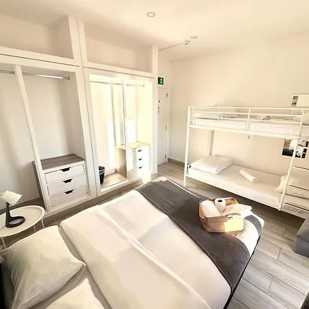 Rum i privatbostad Blife Petrya Private At *